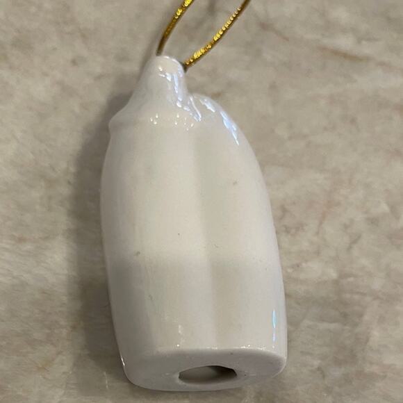 Porcelain Christmas white ornament nativity - Picture 4 of 12